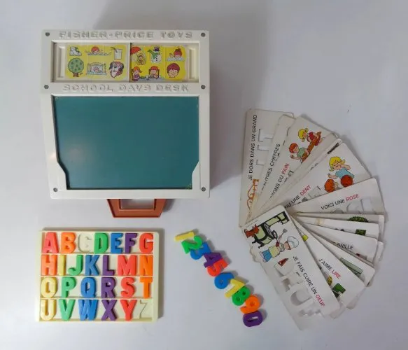 Fisher Price vintage tableau école school days desk