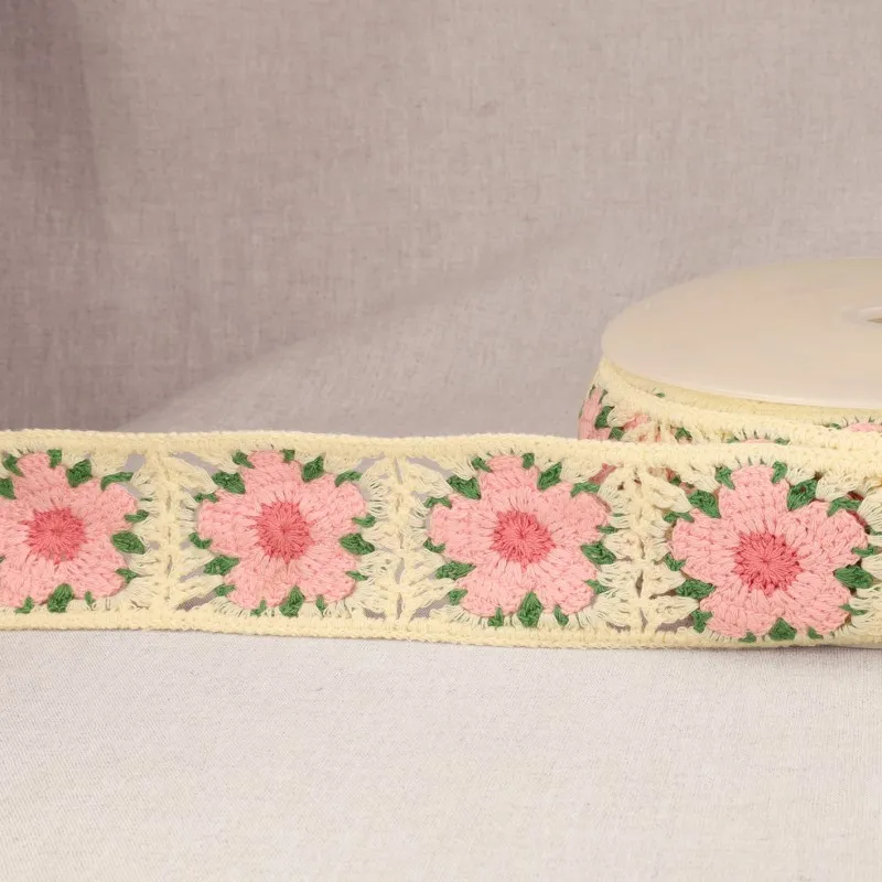 Galon crochet fleurs Ecru
