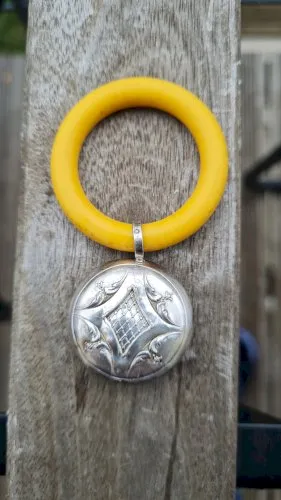 Hochet de bébé en argent massif poinçon crabe