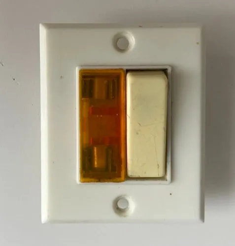 Interrupteur va et vient Mistral Legrand avec voyant fonctionnel