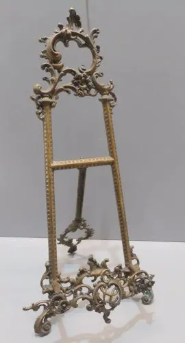 -JOLI CHEVALET en BRONZE décor à VOLUTES pour mettre en valeur un TABLEAU D