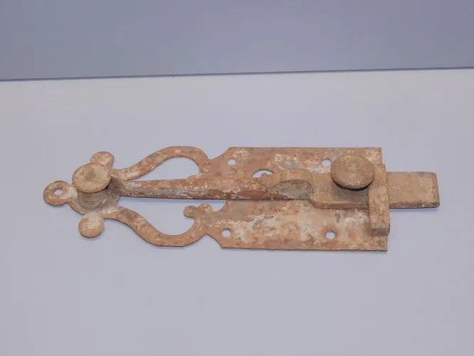 - JOLI VERROU A RESSORT FER FORGE XIXe JUS de GRENIER à nettoyer collection  D