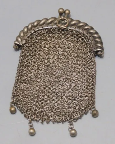 -JOLIE BOURSE AUMONIERE Côtes de maille ARGENT Poinçon Charançon début XXe  D