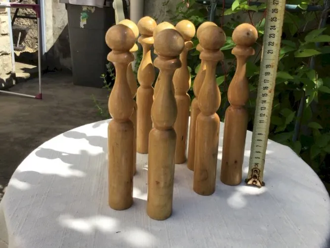 Jouet Ancien Jeu De 9 Quilles En Bois Tourné Avec 1 Boule années 1950