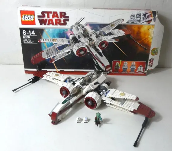 LEGO 8088 - Star Wars ARC-170 Starfighter à compléter avec boite et sans notice