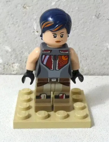 Lego Figurine Minifig Star Wars Sabine Wren Cheveux Bleu Orange
