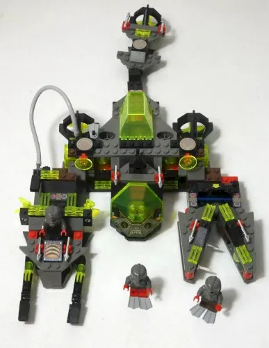 LEGO System 6160 - Aquazone - Le vaisseau « Homard » manque une palme 1998