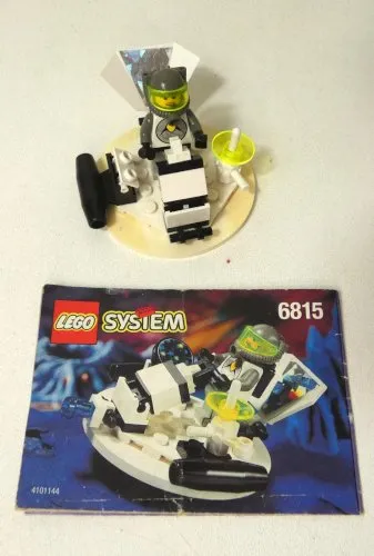 LEGO System 6815 - Space explorer- Hovertron à compléter avec notice