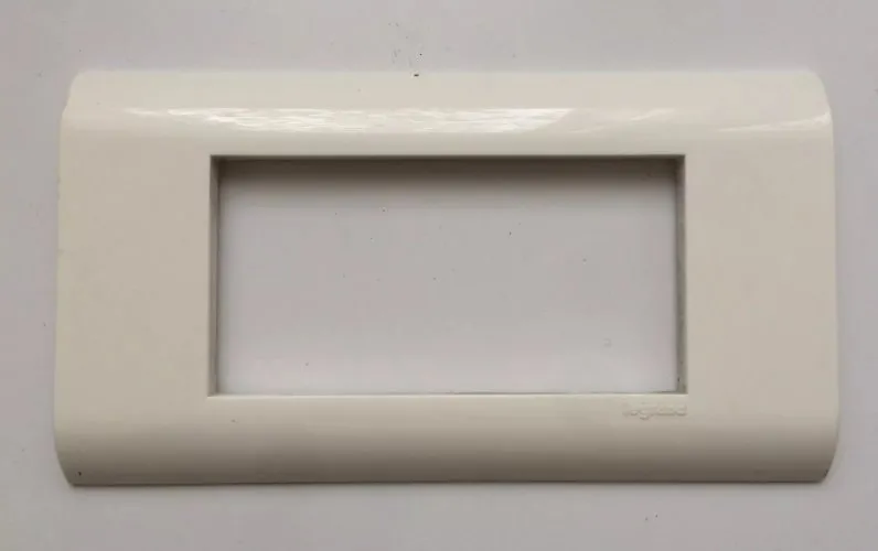 Legrand Mosaic 45 plaque 75014