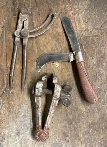 Lot 3 outils anciens SNCF - outil - métier