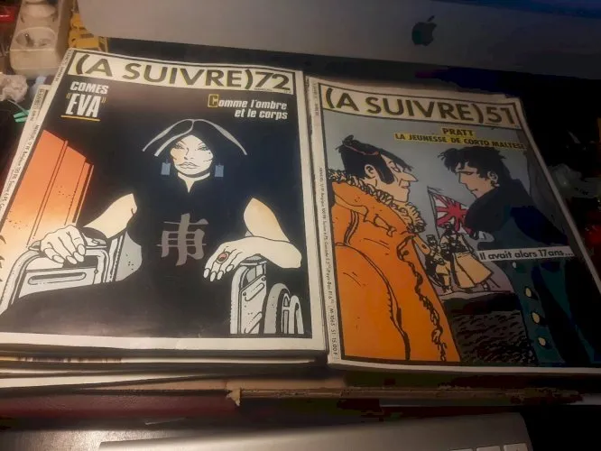 lot de 10 Revue A SUIVRE :BD , N° 51, 66, 70 à 77 , bel etat