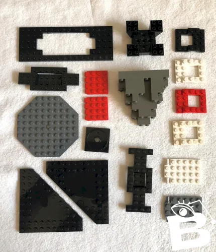 Lot de 17 plaques de Lego toutes tailles