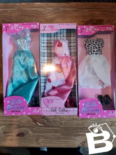 Lot de 3 tenues pour poupée doll clothes neuve