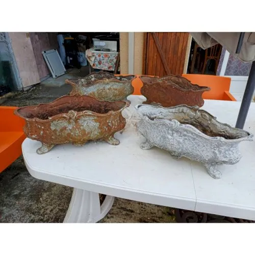 Lot de 4 Jardinières en Fonte 1900 de Charleville - Mézières Style Rocaille