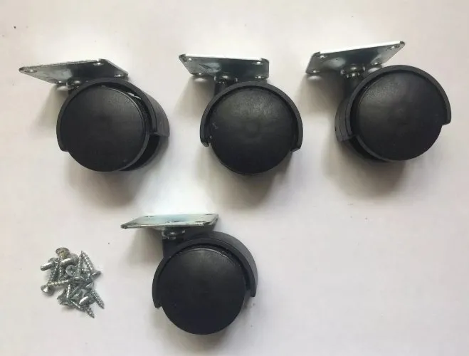 lot de 4 roulettes de meuble fixations par platines a vis occasion