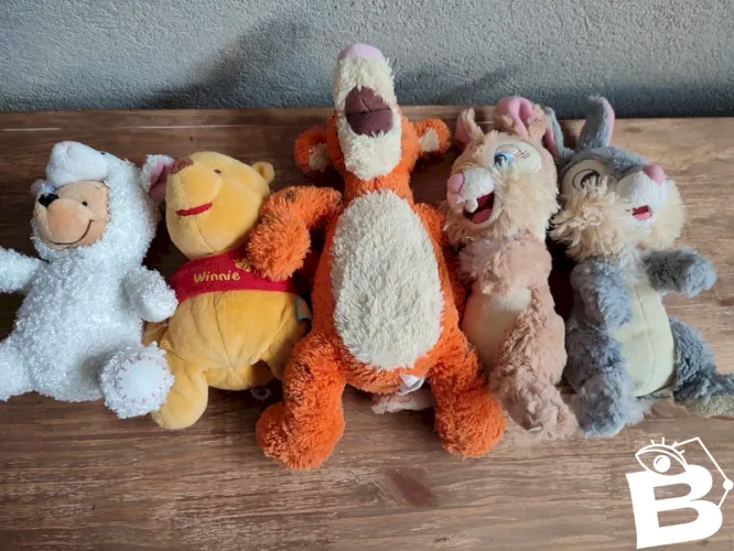 Lot de 5 peluches anciennes Disney en bel état