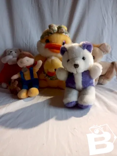 Lot de 5 peluches en bel état