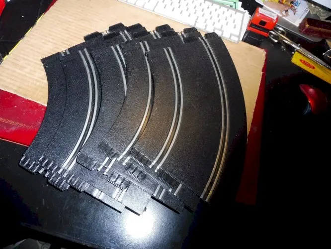 lot de 5 rails courbes circuit électrique Strombecker