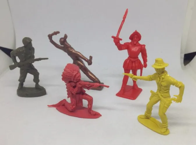 lot de 5 soldats cowboy indien figurines de bazar cadeau Francine monochrome