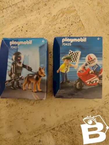 Lot de deux boîtes neuves playmobil référence 70425 et 70427