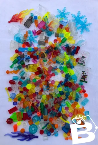 Lot de pièces de Lego translucides multicolores