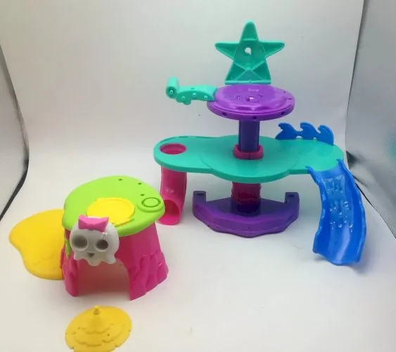 lot pieces Pinypon Famosa l'ile magique des Pirates et des Sirenes 7014736