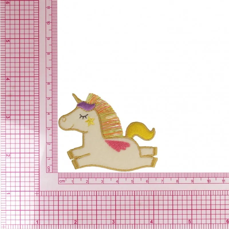 M ecusson avec franges - Licorne