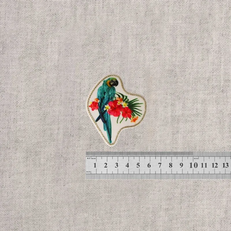 M ecusson badge oiseaux - Perroquet