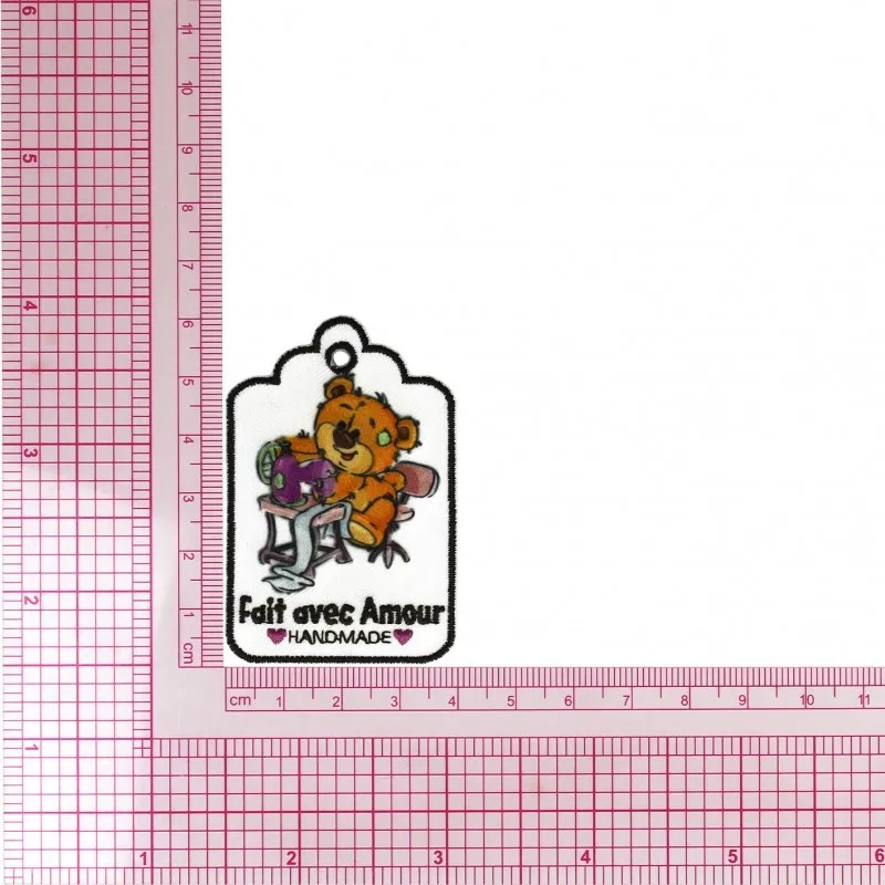 M ecusson fait avec amour - Machine à coudre