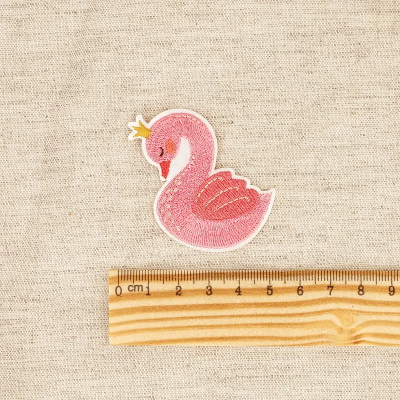 M ecusson grenouille/cygne - Cygne