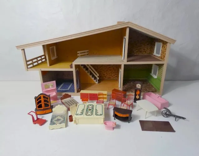 maison de poupée HANSE scandinave vintage et mobilier doll