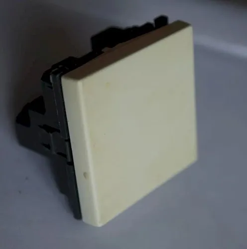 mecanisme interrupteur va et vient Legrand ancien MOSAIC 45 ref 74011 ou 740 11