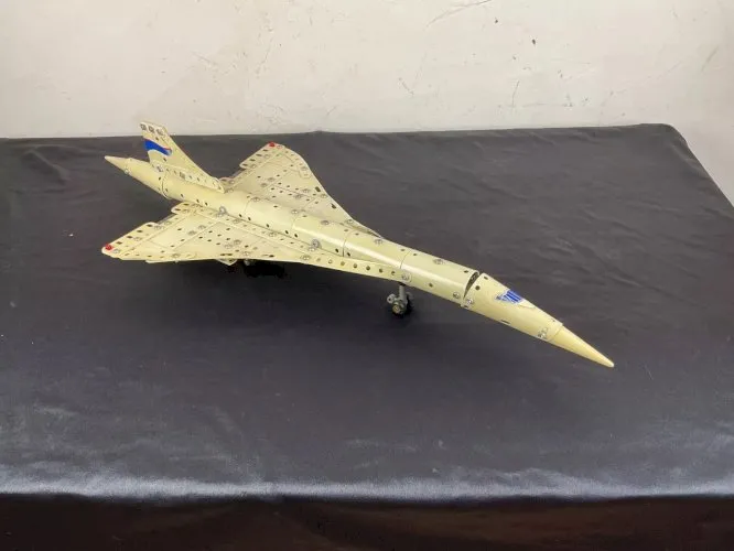 MECCANO LE Concorde AVION L64cm