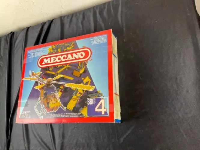 Meccano Série bleu rouge 030304