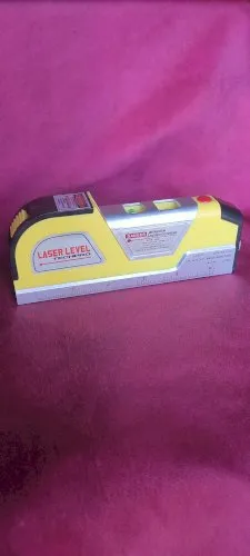 Mètre niveau laser neuf