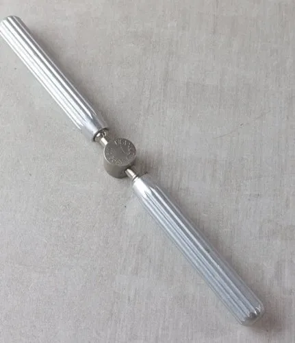 Outil de réparation de montre, ouvre boîtier / horloger