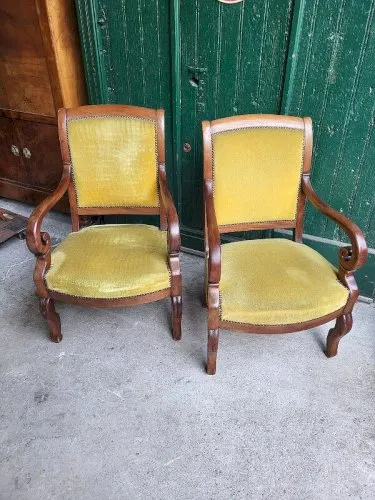 PAIRE DE FAUTEUILS A CROSSE RESTAURATION EN ACAJOU DU XIX ème SIECLE