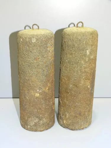 - PAIRE DE POIDS POUR MOUVEMENT MENSUEL PENDULE COMTOISE 1 MOIS 30 JOURS XVIIIe