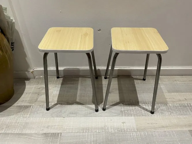 Paire de tabourets en formica années 70