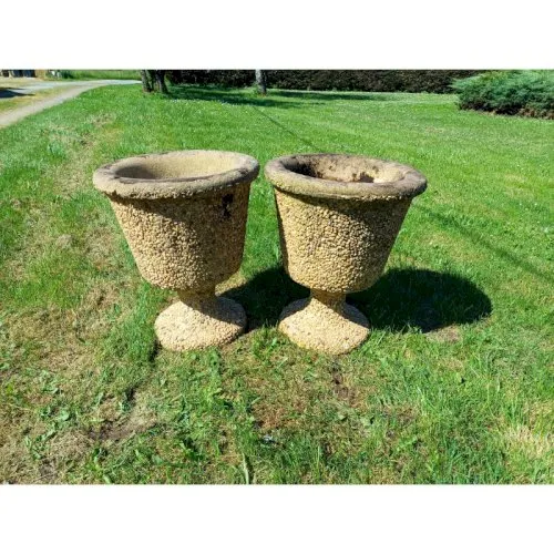 Paire de Vases de Style Médicis en Pierre reconstituées