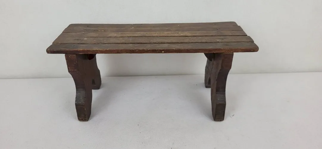 Petit banc / repose pieds