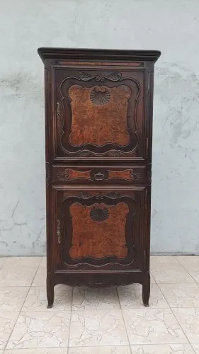 Petit Homme Debout Bressan Armoire