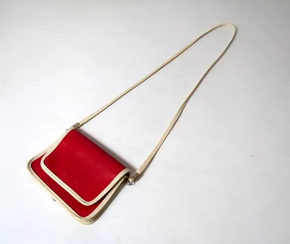 petit sac à main en skaï rouge et blanc Vintage