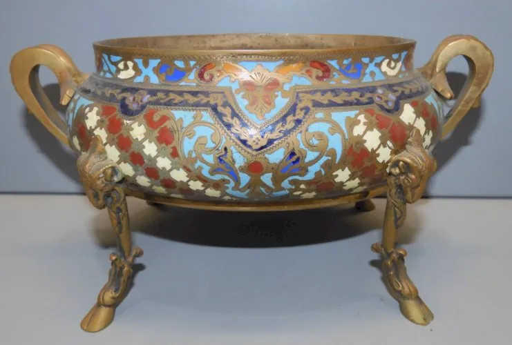 - PETITE JARDINIERE EMAIL Champlevé NAPOLEON III PIEDS SABOTS TETES BELIERS  D