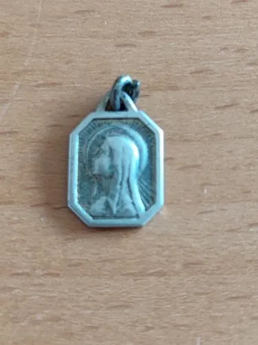 Petite médaille Vierge Marie