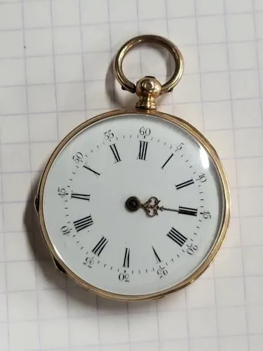 PETITE MONTRE A GOUSSET FEMME EN OR 18 CARATS DE 23,8 GRAMMES