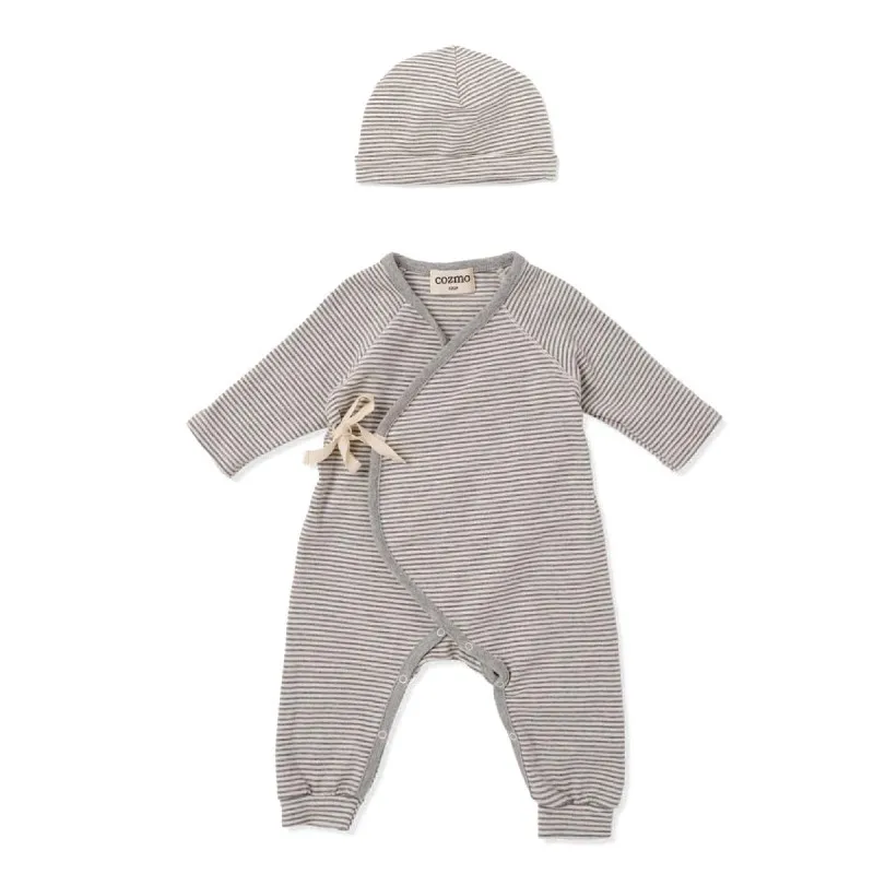 pelele y gorrito a rayas cozmo gris
