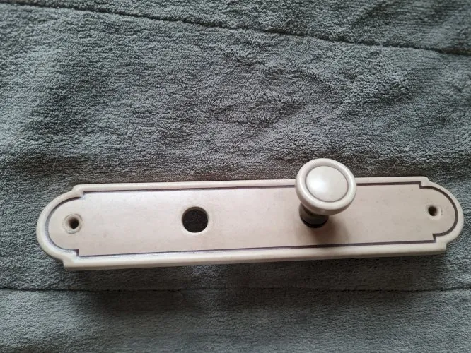 PLAQUE DE PROPRETE VINTAGE CERAMIQUE PORCELAINE DE LIMOGES