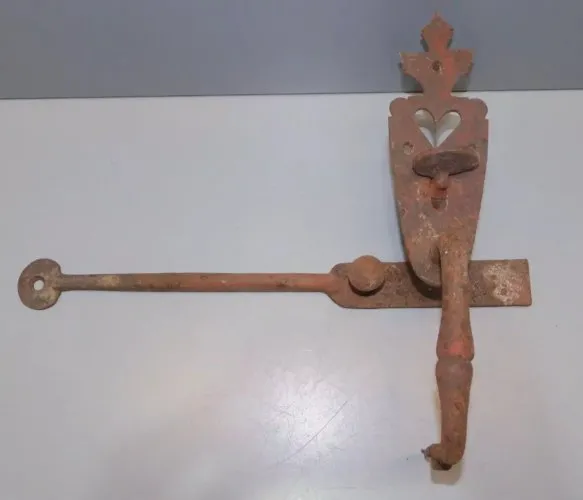 -POIGNEE de GRANGE & SA TARGETTE fer forgé LOQUET POUCIER POIGNEE A BASCULE  D