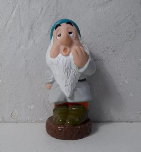 Pouet Disney vintage Nain Dormeur